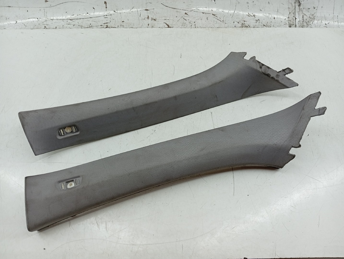 Moldura de pilar A BMW 1 (F40) | 19 -  Imagem-3