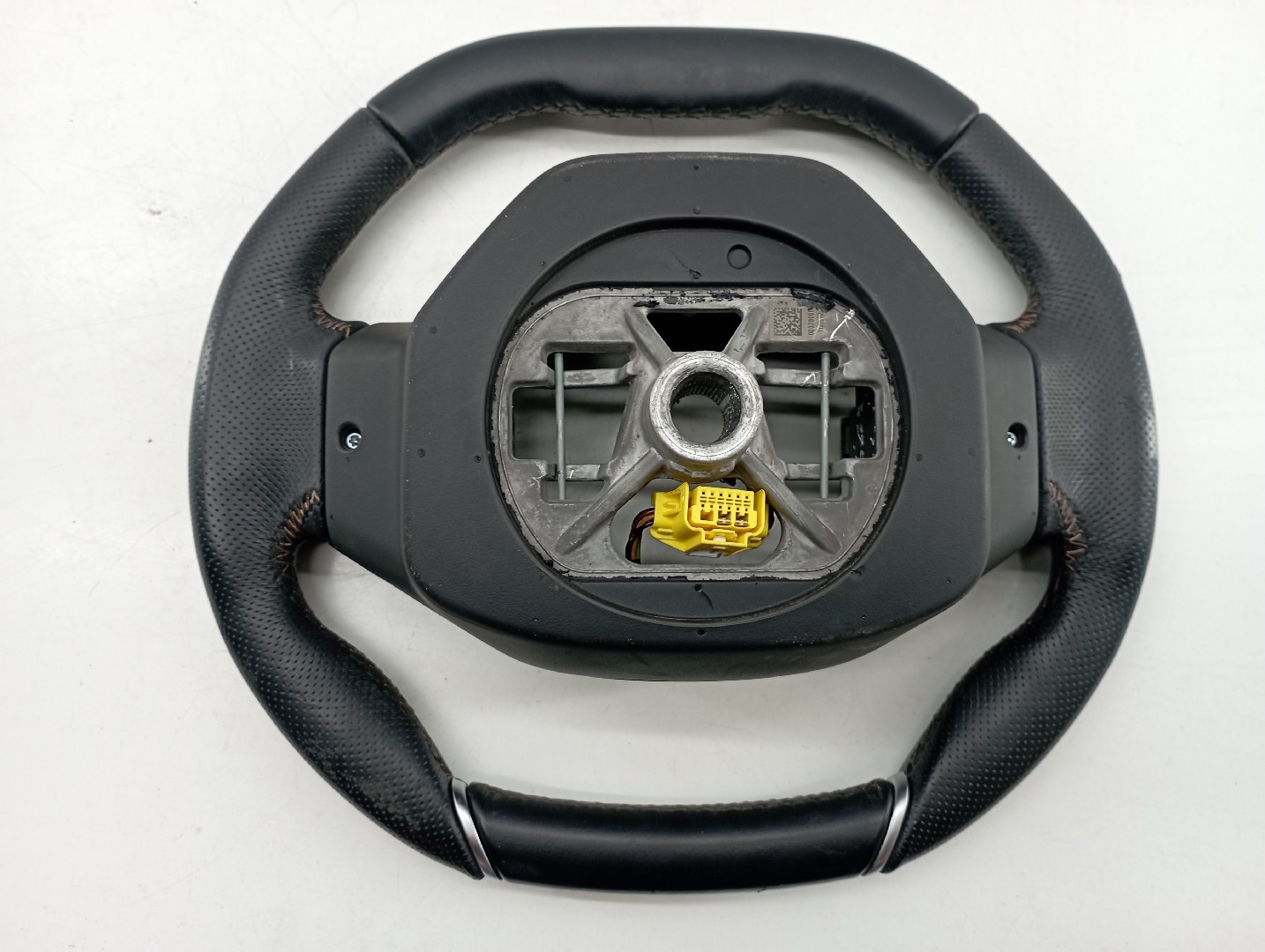 steering wheel PEUGEOT 3008 SUV (M_) | 16 -  Imagem-3