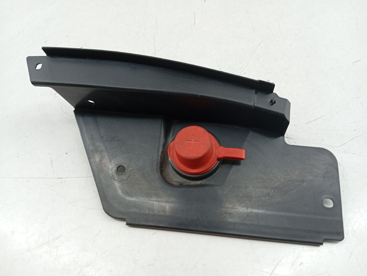 Tampa de bateria BMW 1 (F40) | 19 - 