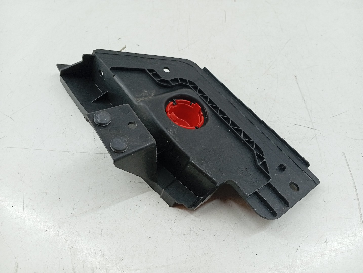 Tampa de bateria BMW 1 (F40) | 19 -  Imagem-4