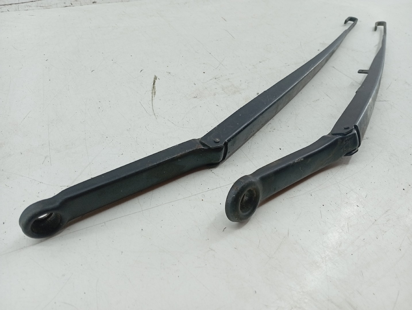 Astes/Escova Limpa Conjunto (2) BMW 3 Coupé (E46) | 98 - 06 Imagem-1
