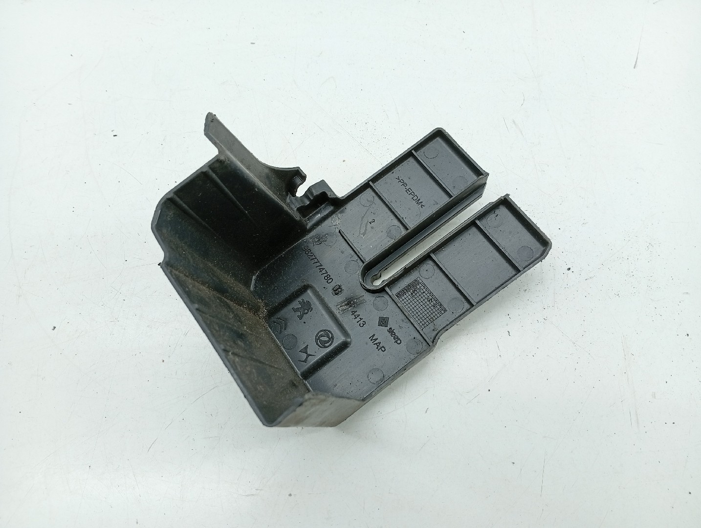 Caixa da Bomba de ABS PEUGEOT 208 II (UB_, UP_, UW_, UJ_) | 19 - 