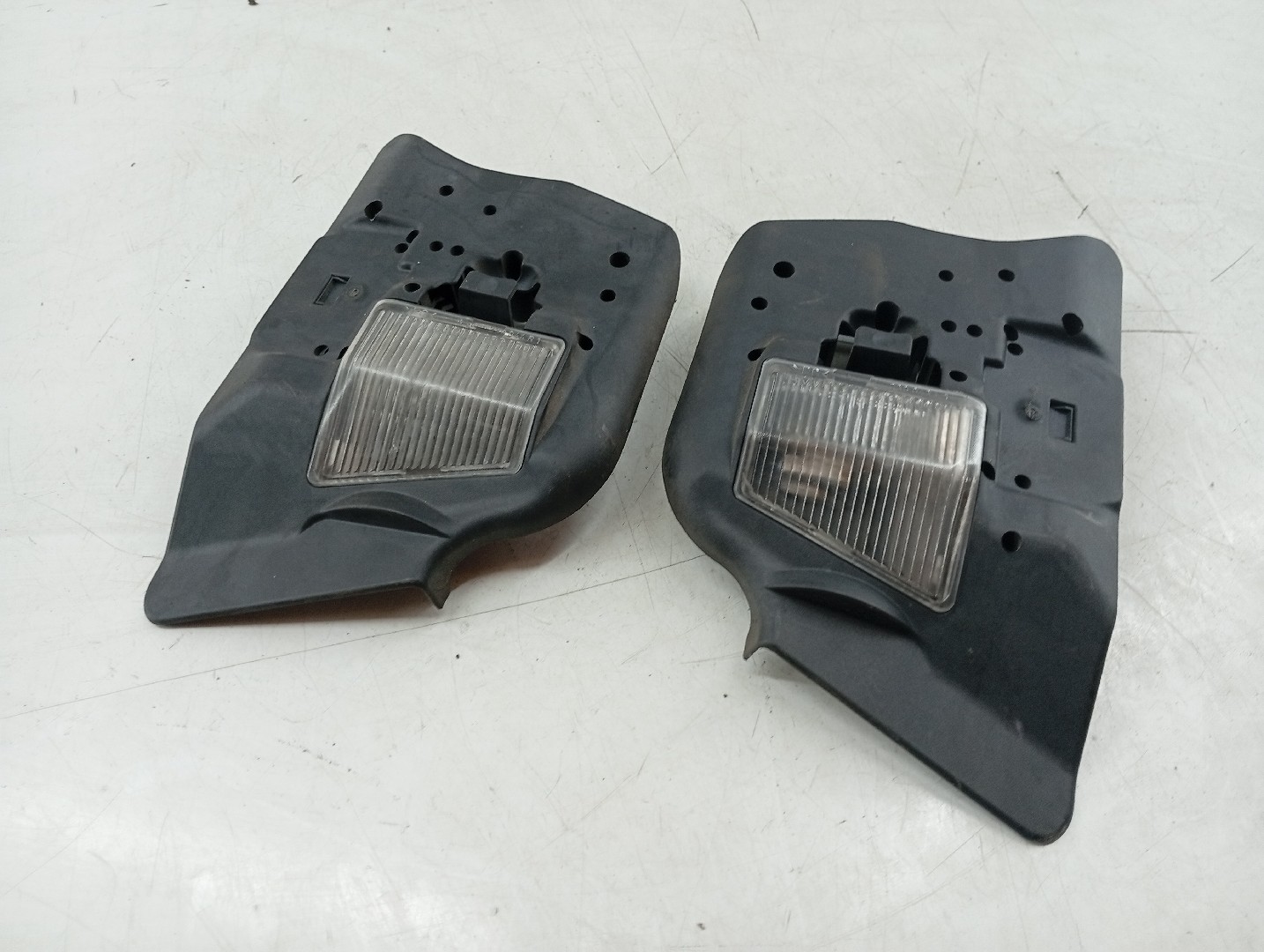Suporte de Lampadas BMW 3 Coupé (E46) | 98 - 06 Imagem-3
