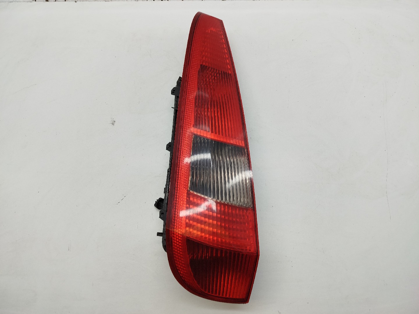 Farolim Stop Esquerdo FORD FIESTA V (JH_, JD_) | 01 - 14 Imagem-6