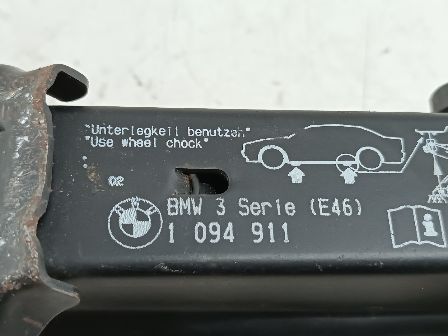 Macaco BMW 3 Coupé (E46) | 98 - 06 Imagem-1