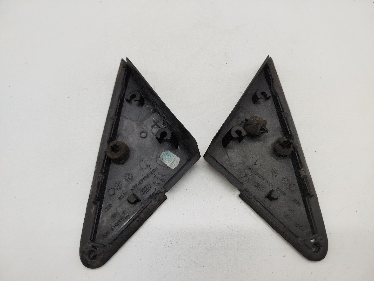 Moldura Triangular do Retrovisor FORD FIESTA V (JH_, JD_) | 01 - 14 Imagem-1
