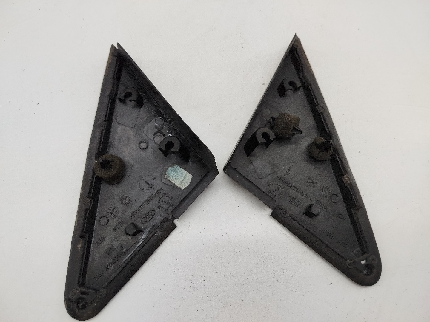 Moldura Triangular do Retrovisor FORD FIESTA V (JH_, JD_) | 01 - 14 Imagem-6