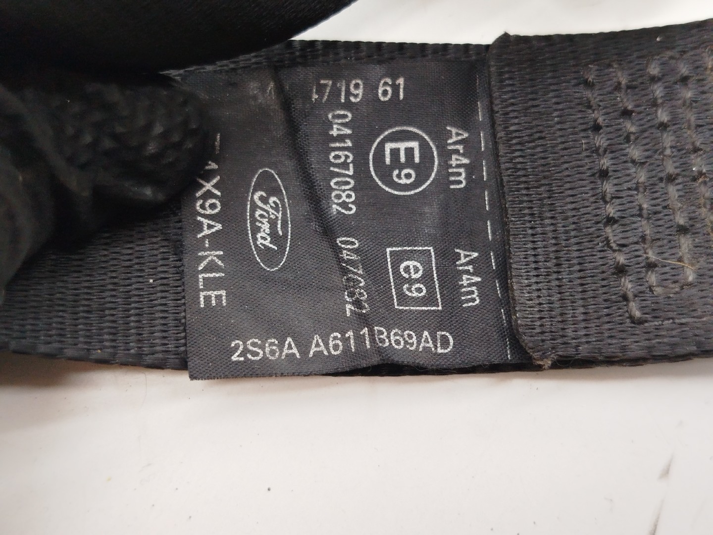 Cinto Traseiro Esquerdo FORD FIESTA V (JH_, JD_) | 01 - 14 Imagem-4