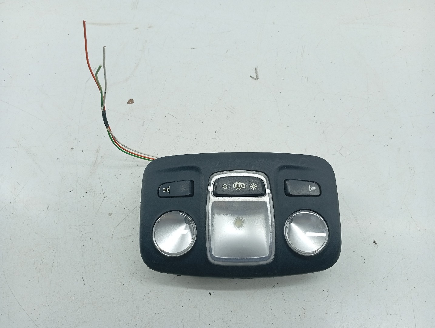 Plafonier traseira PEUGEOT 3008 SUV (M_) | 16 - 