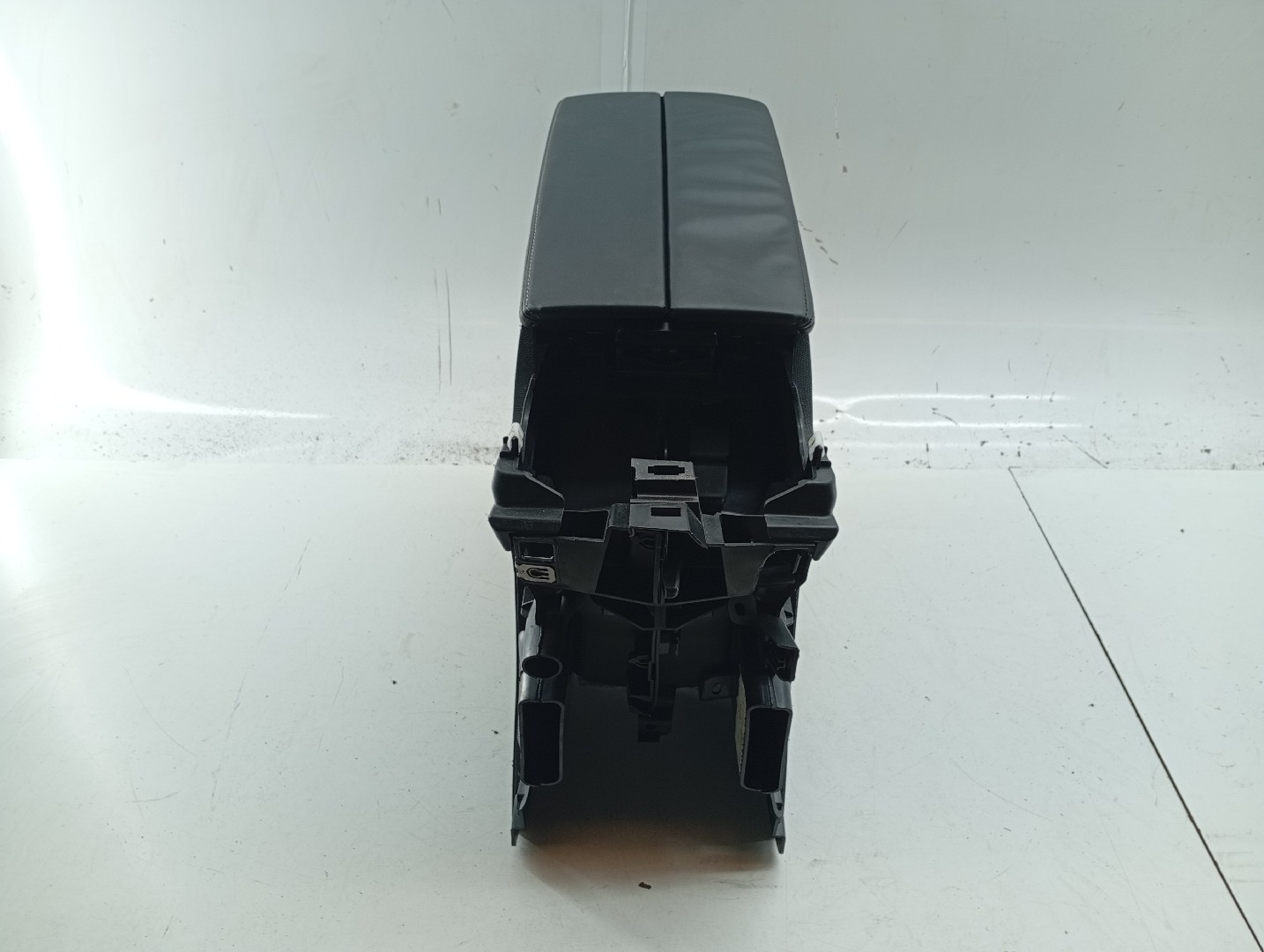 Apoio de braço PEUGEOT 3008 SUV (M_) | 16 -  Imagem-5