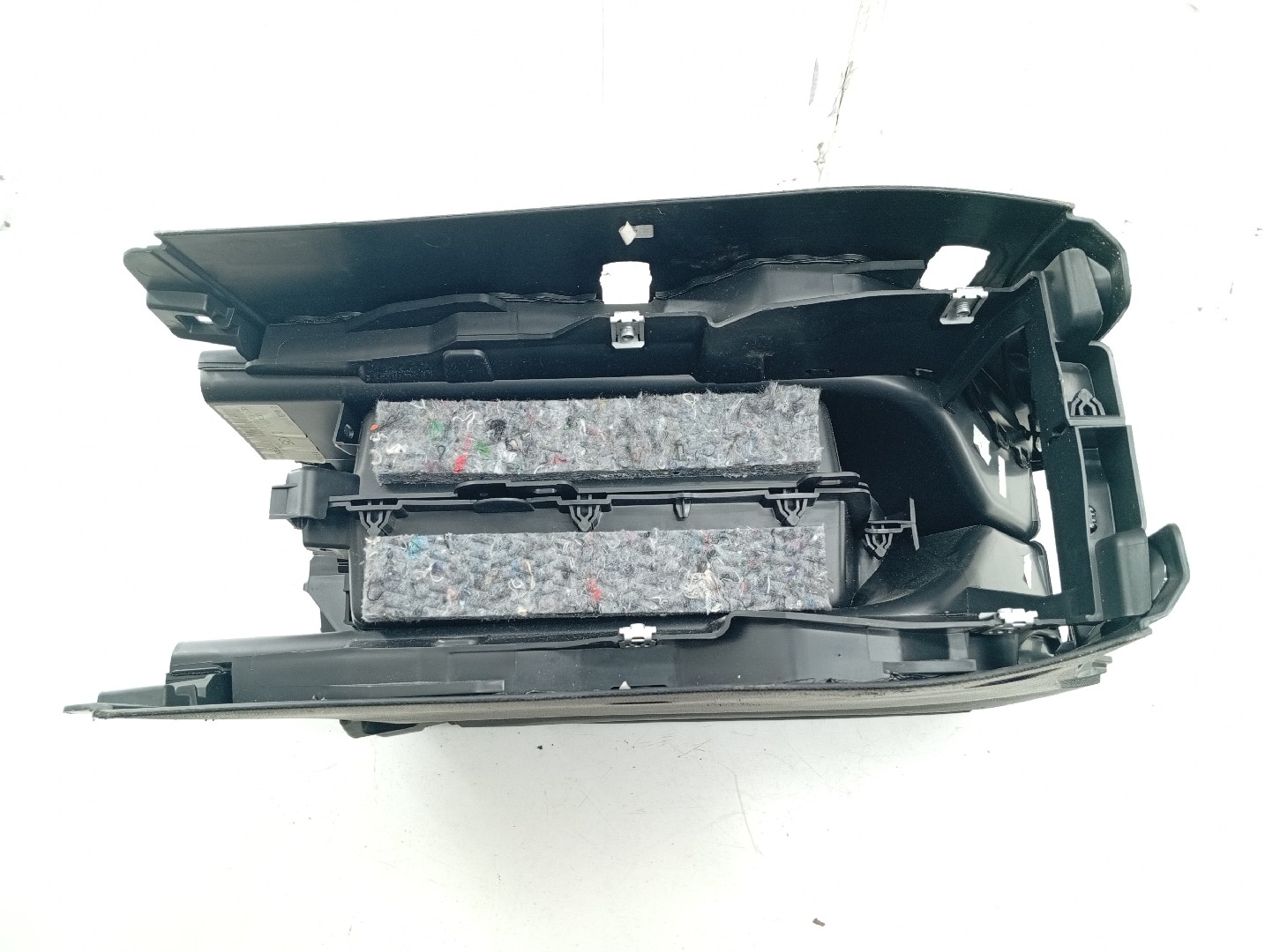 Apoio de braço PEUGEOT 3008 SUV (M_) | 16 -  Imagem-10