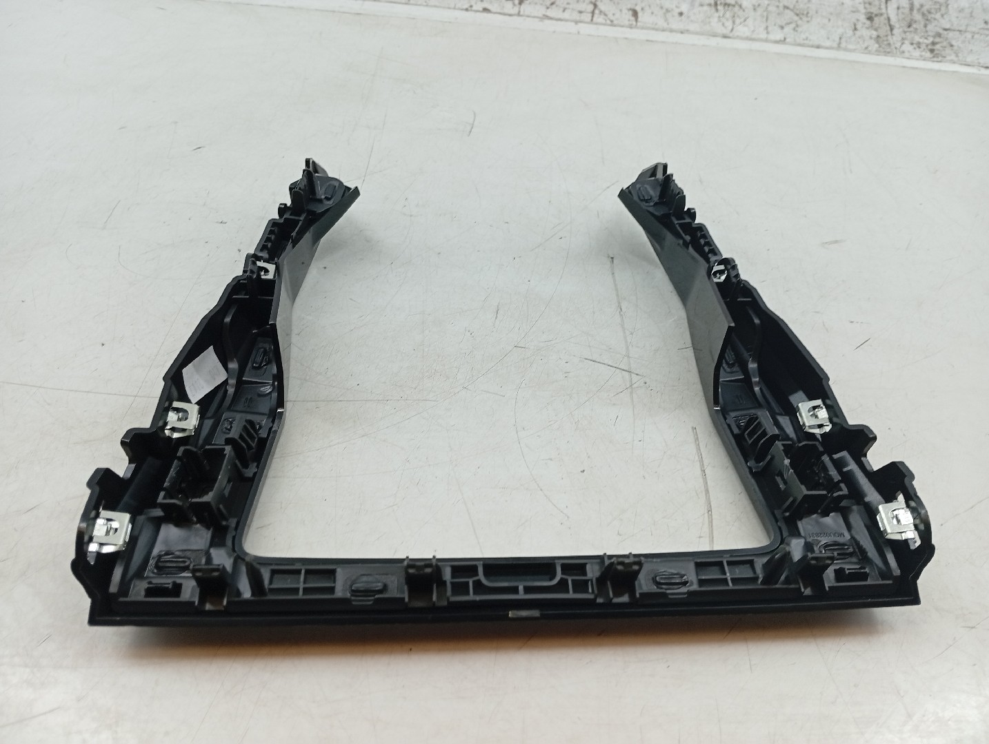 Moldura Consola Central PEUGEOT 2008 II (U_) | 19 -  Imagem-3
