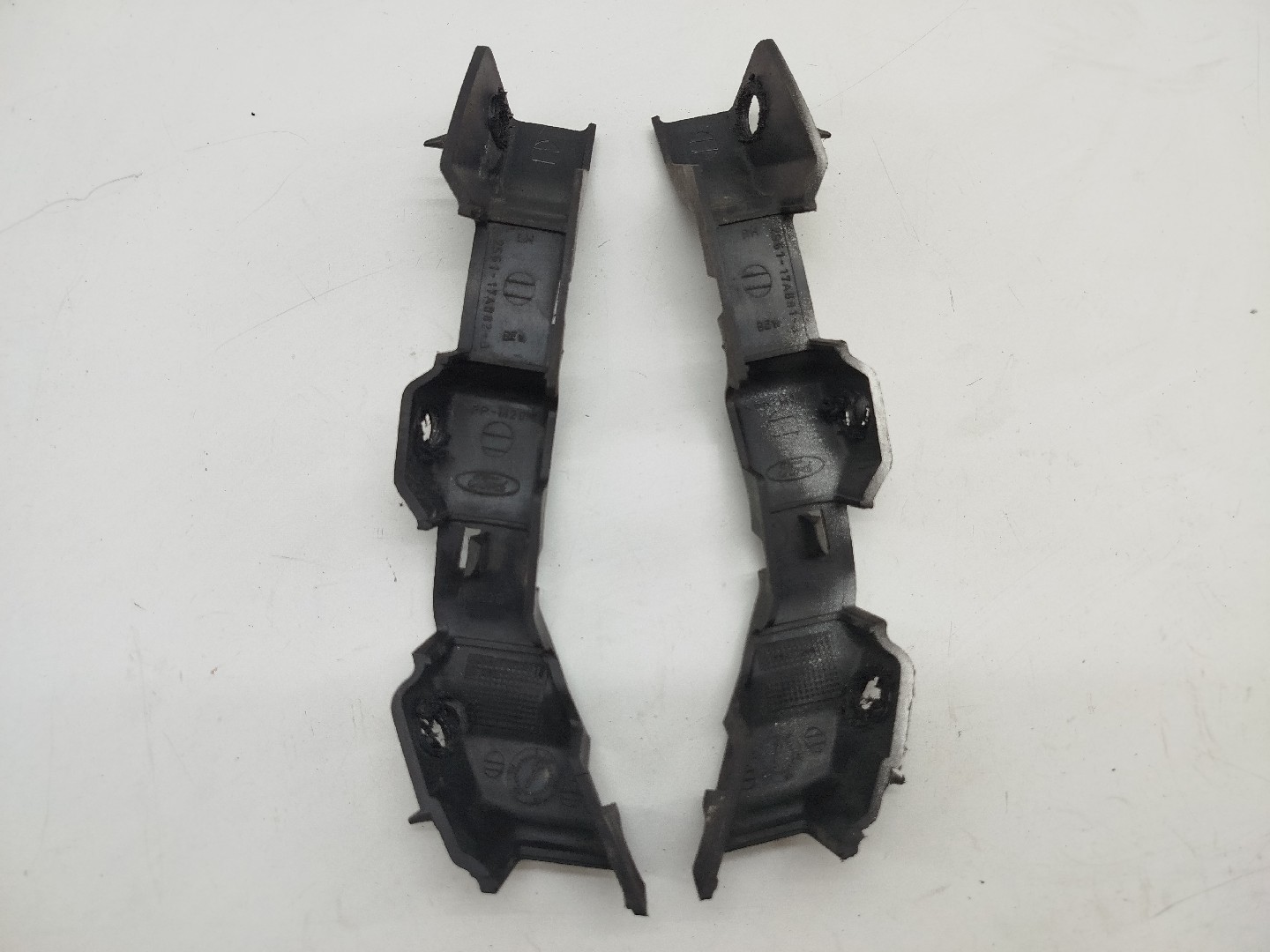 Suporte de montagem de para-choques FORD FIESTA V (JH_, JD_) | 01 - 14 Imagem-1