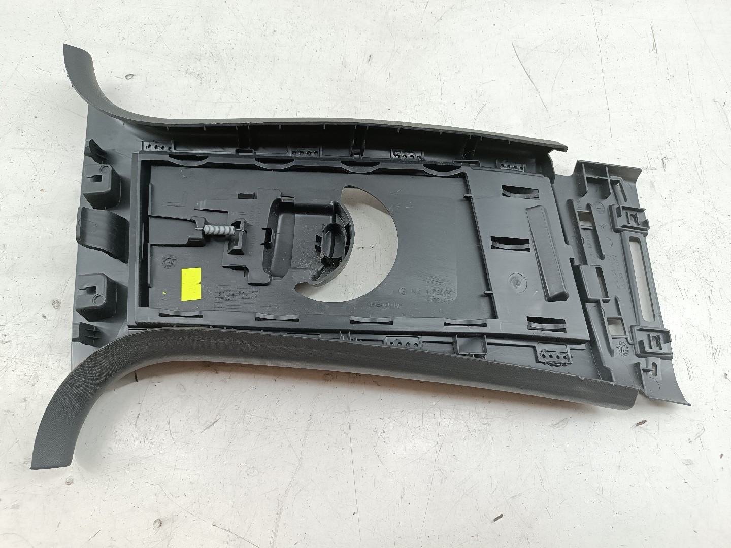 Moldura de pilar B PEUGEOT 3008 SUV (M_) | 16 -  Imagem-2