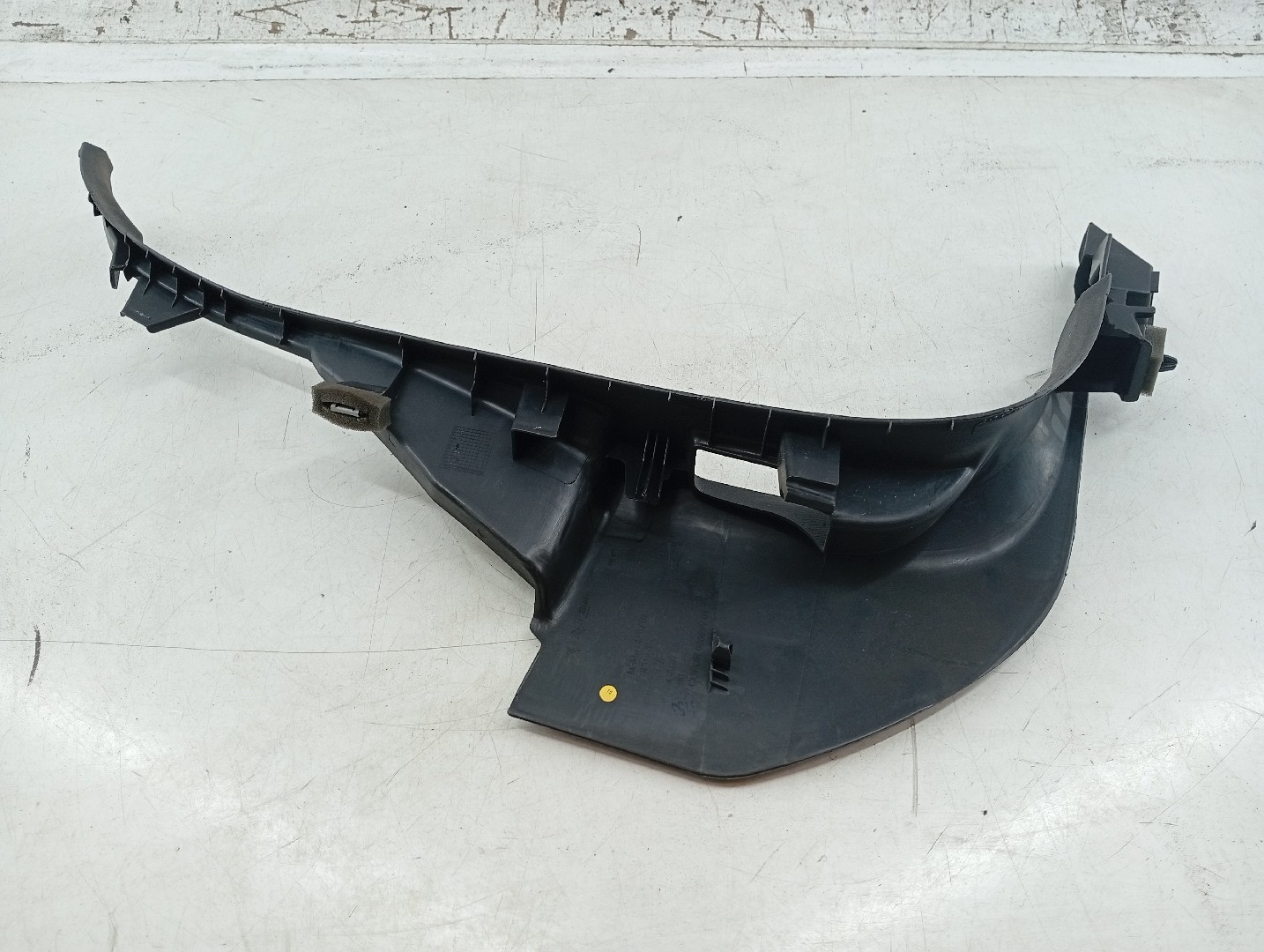 Moldura de pilar A esquerda PEUGEOT 508 II (FB_, FH_, F3_) | 18 - 