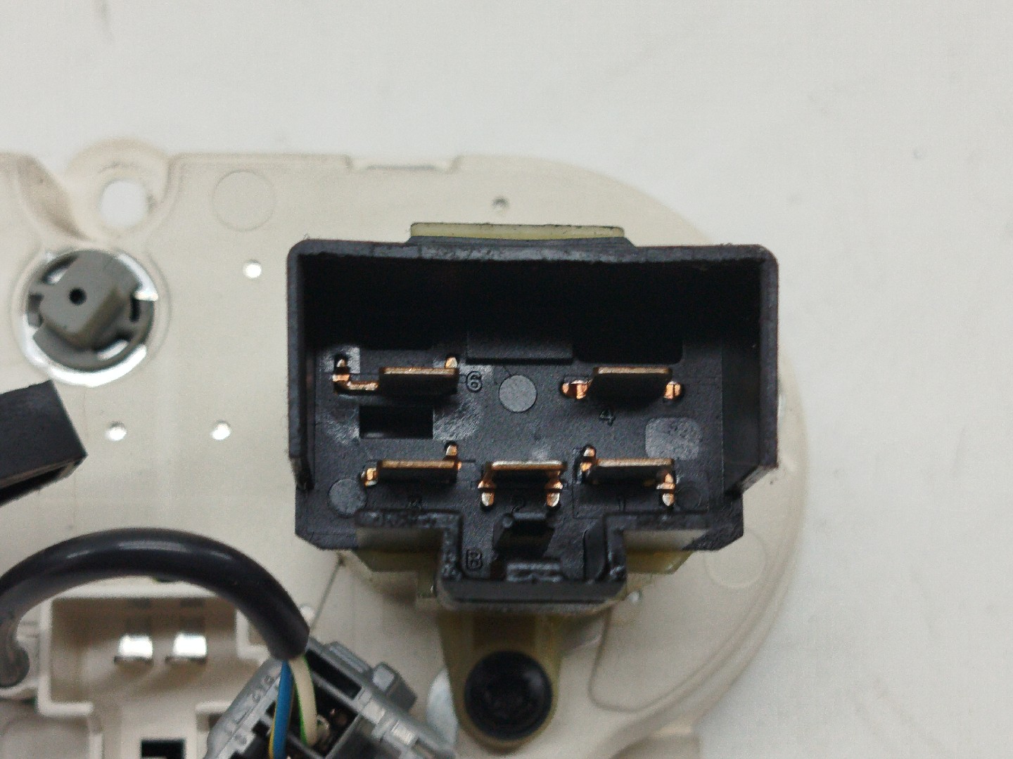 Comando da Sofagem FORD FIESTA V (JH_, JD_) | 01 - 14 Imagem-4