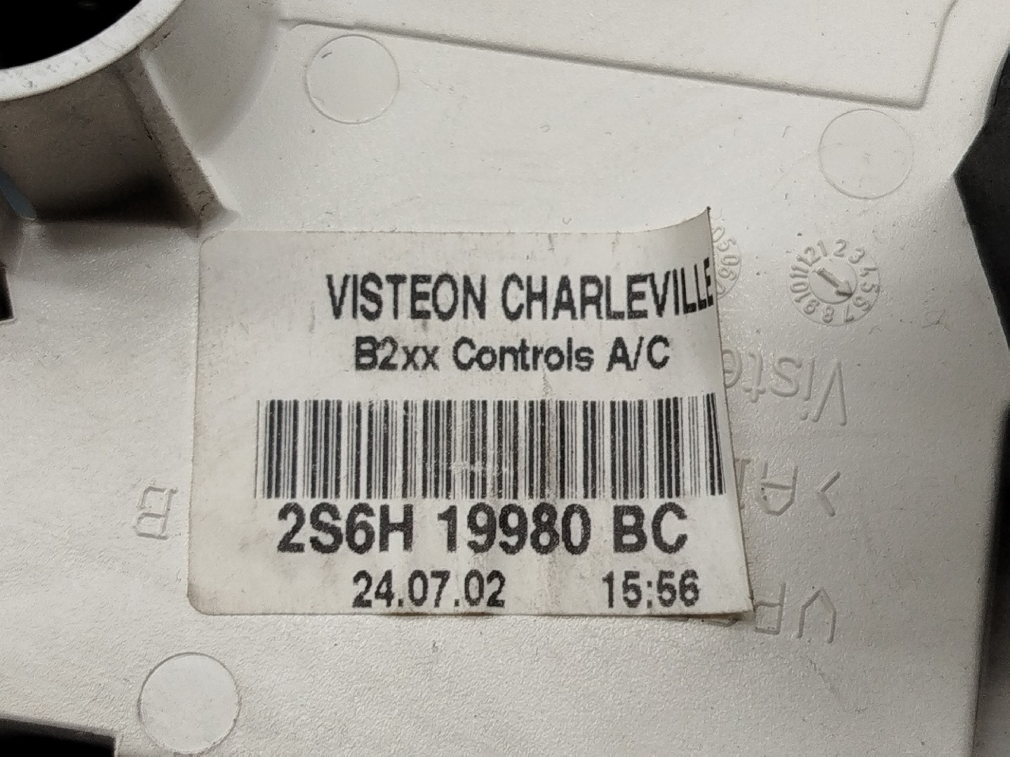 Comando da Sofagem FORD FIESTA V (JH_, JD_) | 01 - 14 Imagem-6