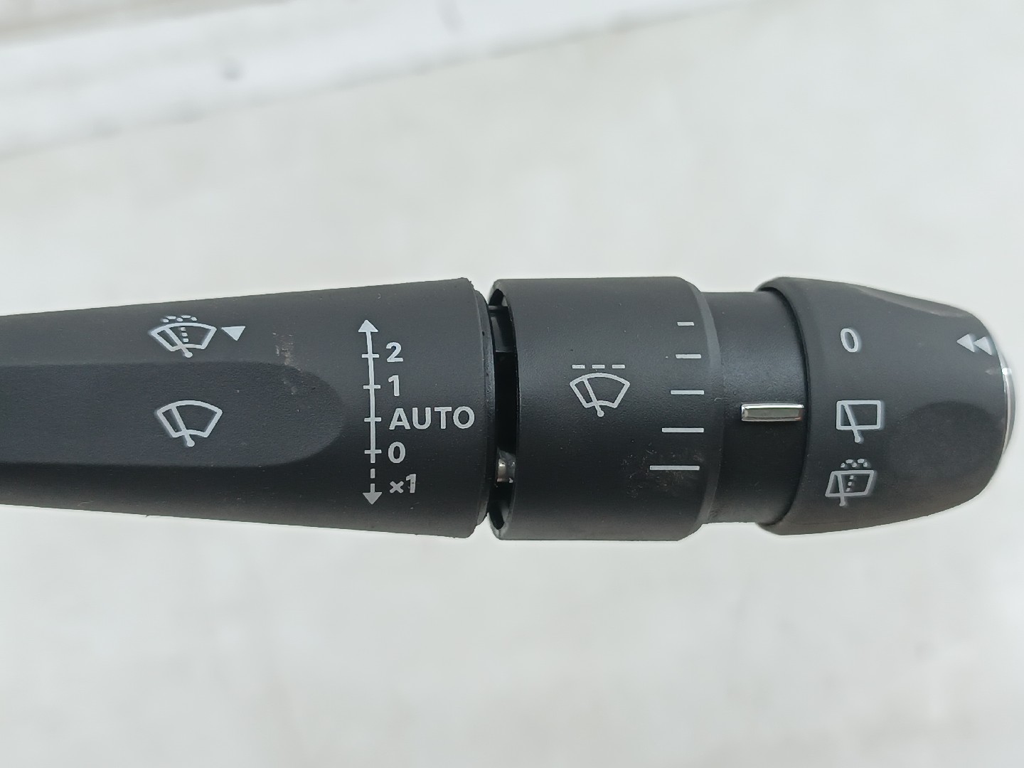 Comutador de Luzes /Piscas /Limpa Para-Brisas PEUGEOT 308 III Imagem-4