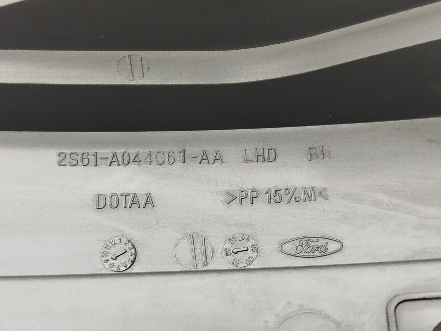 Acabamento Interior FORD FIESTA V (JH_, JD_) | 01 - 14 Imagem-1
