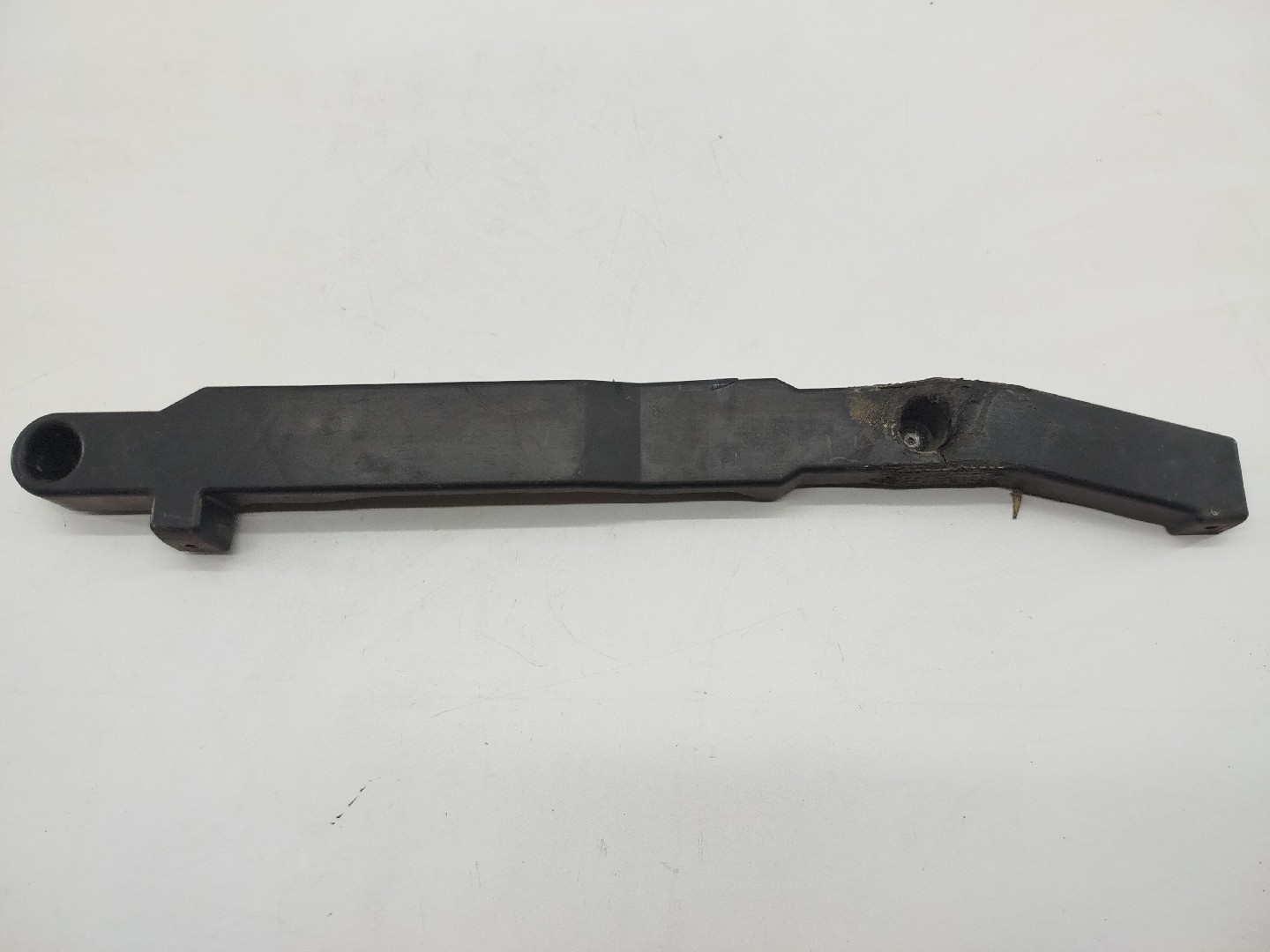 Guia de para-choques FORD FIESTA V (JH_, JD_) | 01 - 14