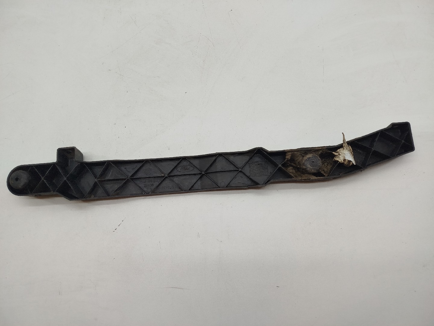 Guia de para-choques FORD FIESTA V (JH_, JD_) | 01 - 14 Imagem-3