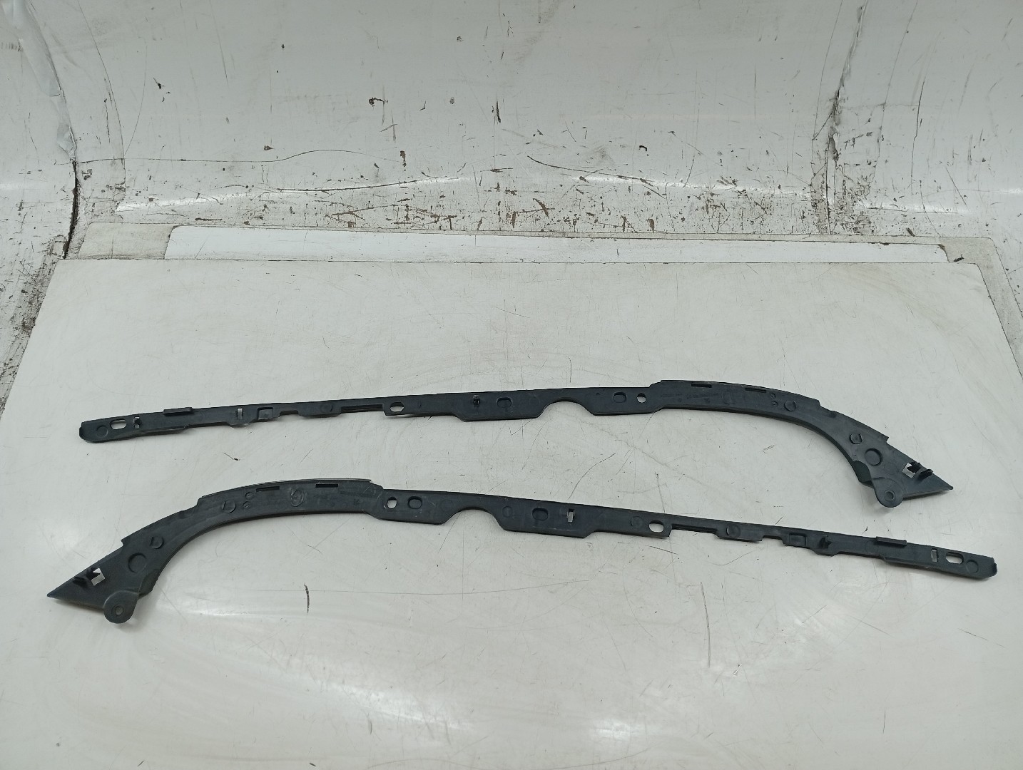 Suporte de montagem guarda lamas PEUGEOT 508 II (FB_, FH_, F3_) | 18 - 