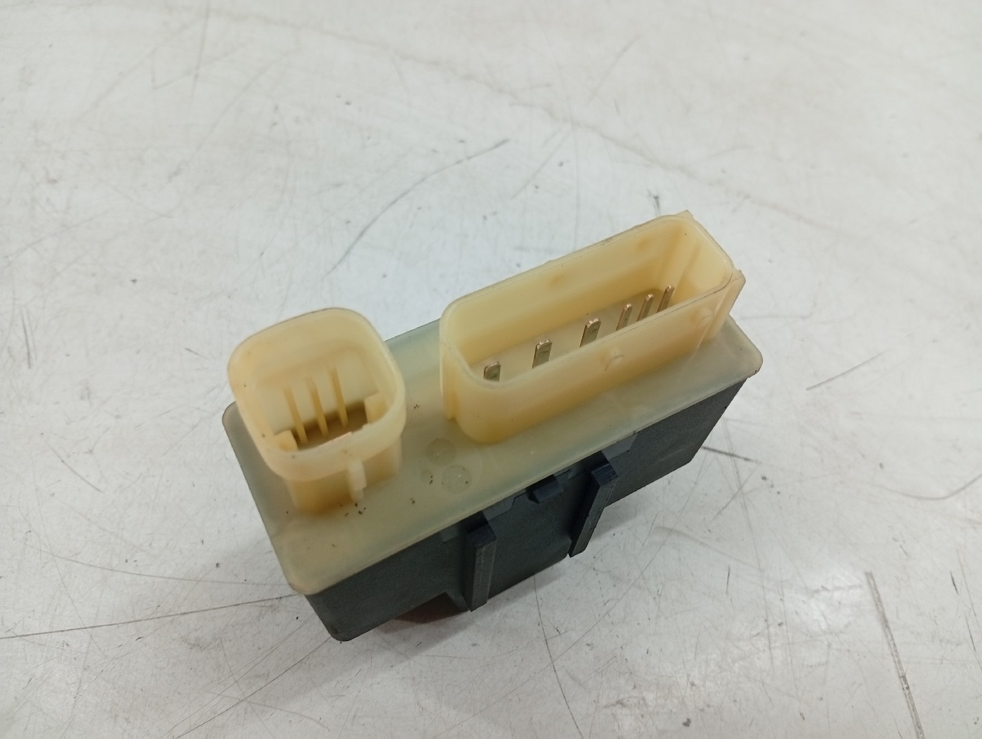 Temporizador das Velas / Rele PEUGEOT 3008 SUV (M_) | 16 -  Imagem-2