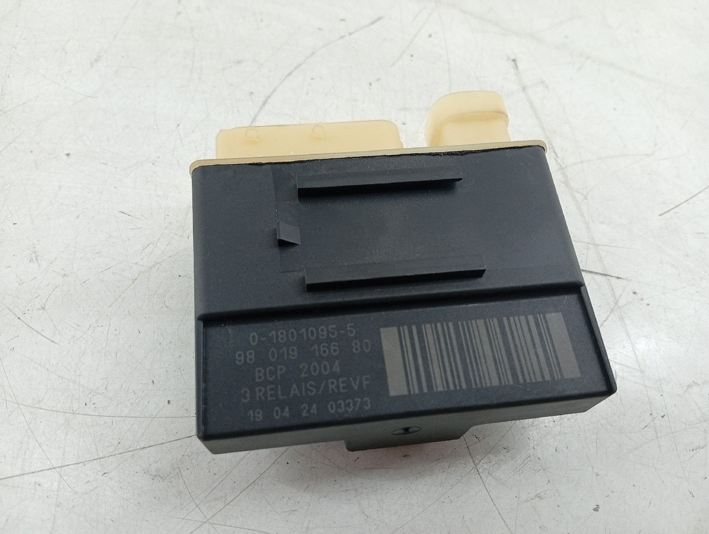 Temporizador das Velas / Rele PEUGEOT 3008 SUV (M_) | 16 - 