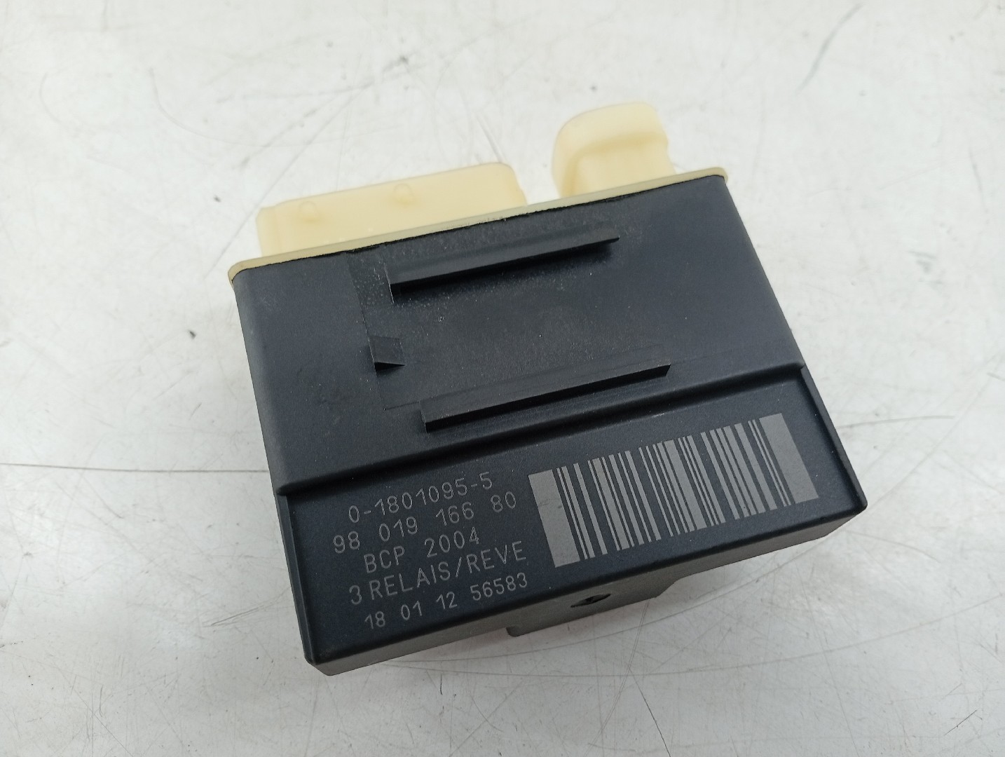 Temporizador das Velas / Rele PEUGEOT 3008 SUV (M_) | 16 - 