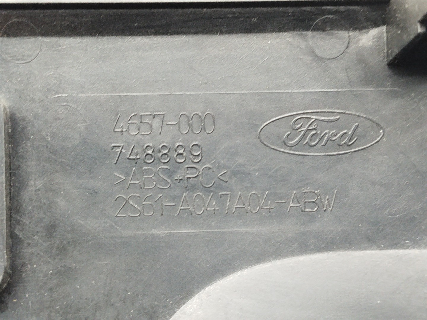 Moldura de consola central FORD FIESTA V (JH_, JD_) | 01 - 14 Imagem-6