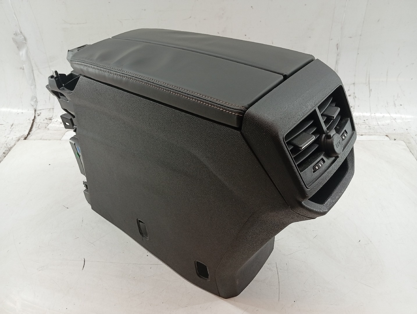 Consola de apoio de braço PEUGEOT 3008 SUV (M_) | 16 - 