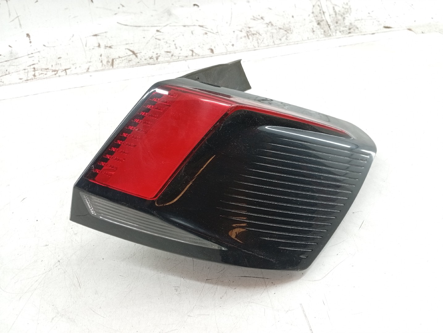 Farolim Stop Direito PEUGEOT 3008 SUV (M_) | 16 - 
