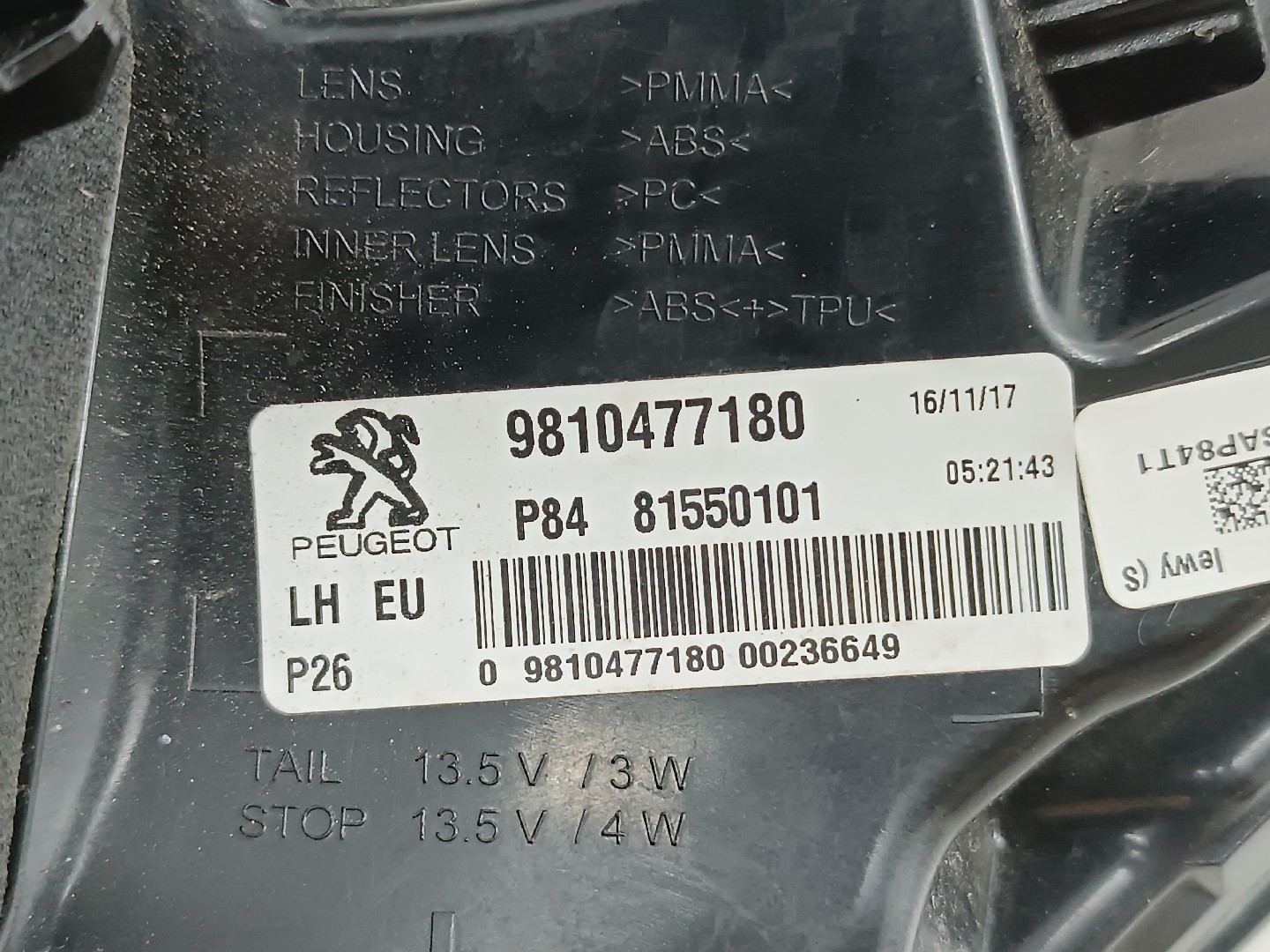 Farolim Stop Esquerdo PEUGEOT 3008 SUV (M_) | 16 -  Imagem-1