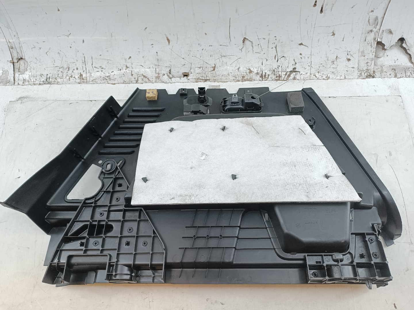 Acabamento de mala PEUGEOT 3008 SUV (M_) | 16 - 