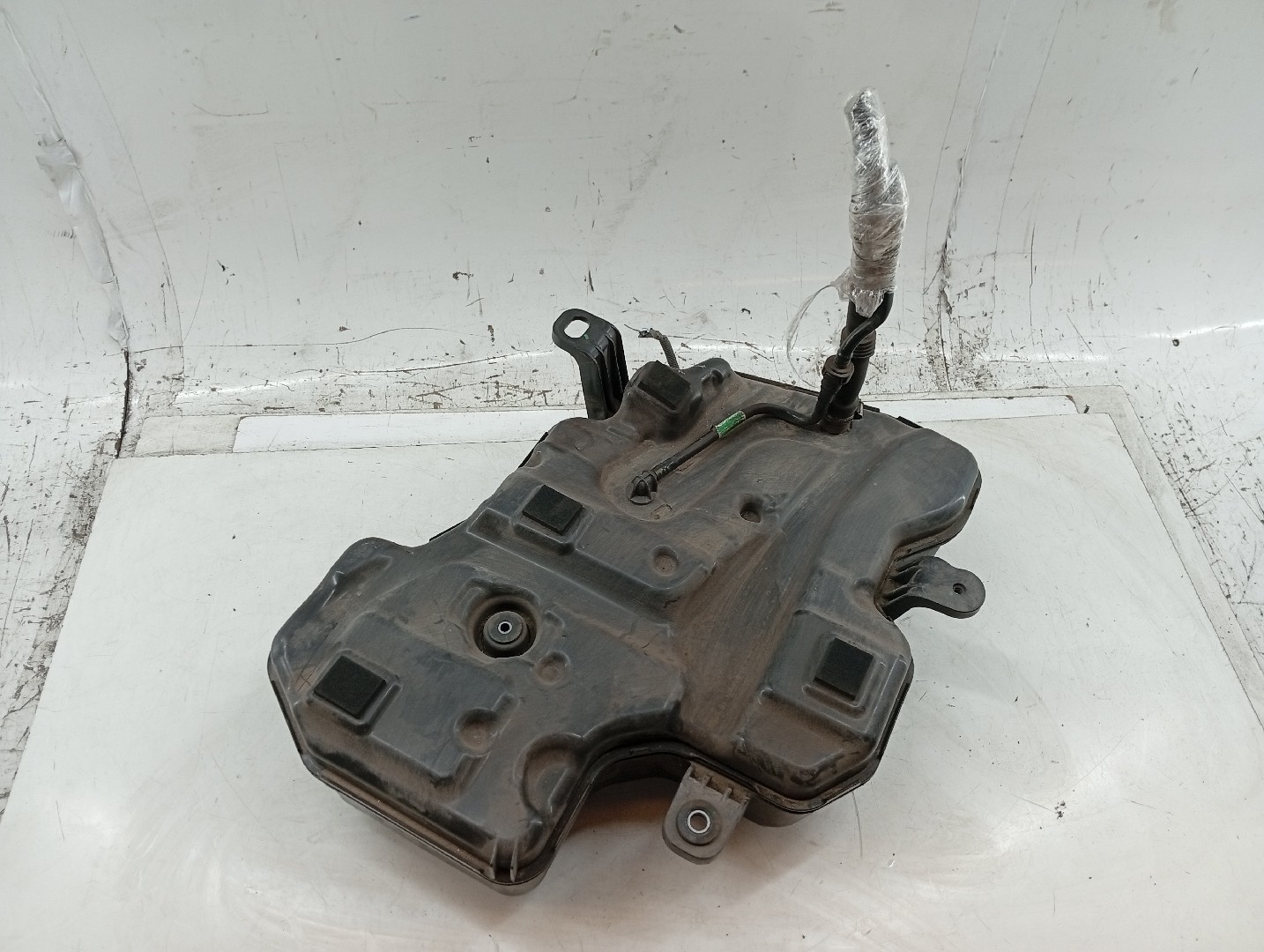 Depósito ad blue BMW 1 (F40) | 19 -  Imagem-4