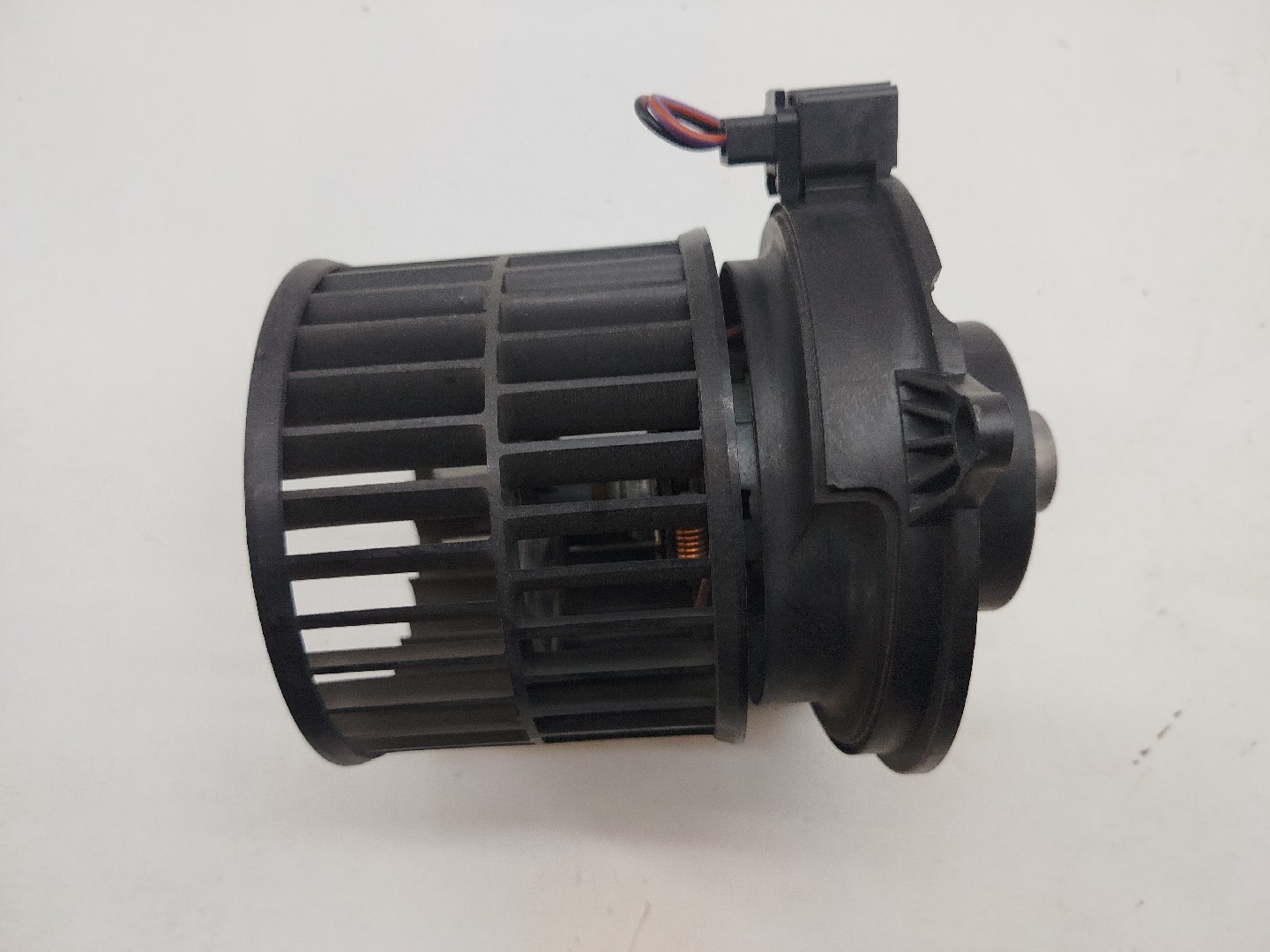 Motor de Sofagem FORD FIESTA V (JH_, JD_) | 01 - 14 Imagem-1