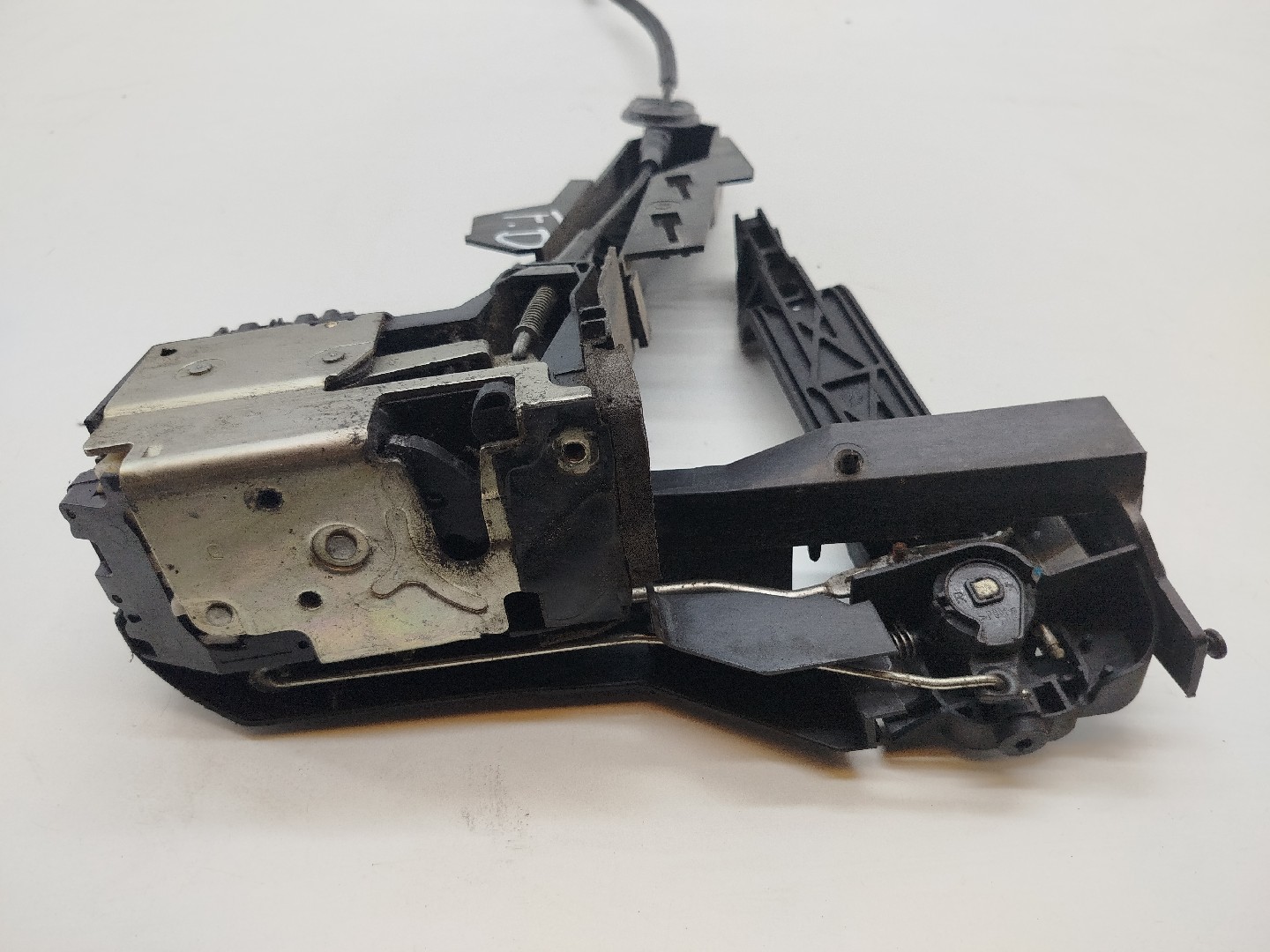 Fecho da Porta Frente Direito FORD FIESTA V (JH_, JD_) | 01 - 14 Imagem-1