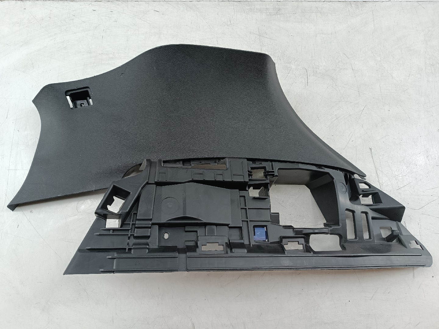 Acabamento Interior PEUGEOT 308 III Imagem-5