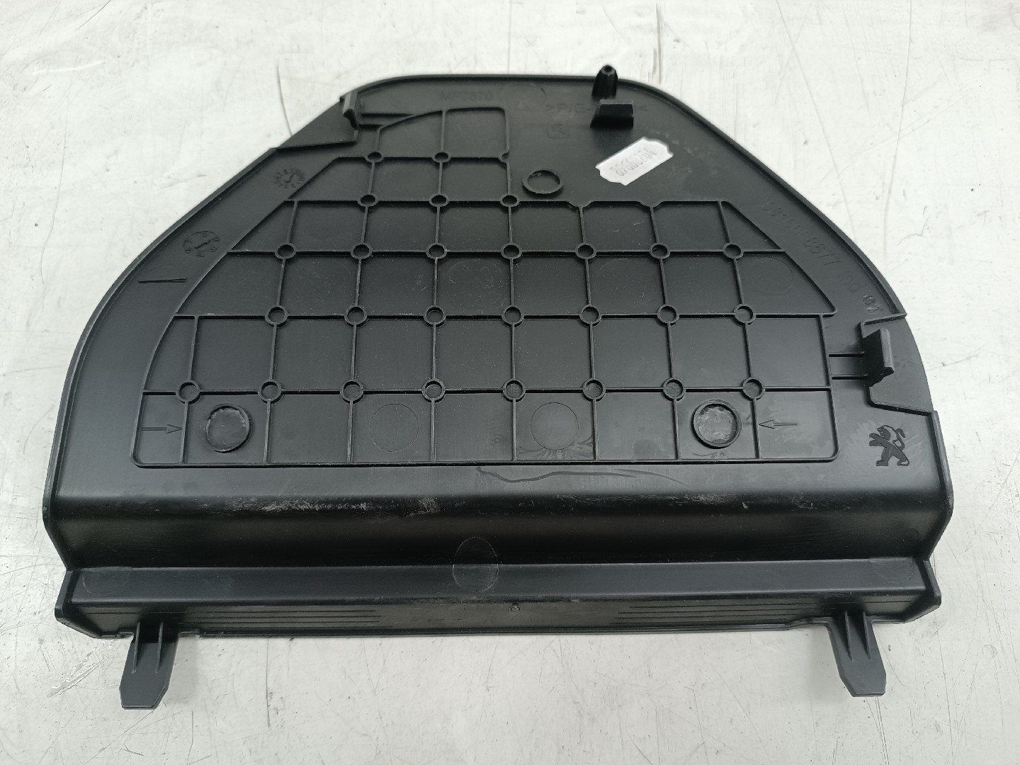 Acabamento Interior PEUGEOT 5008 II | 16 - 
