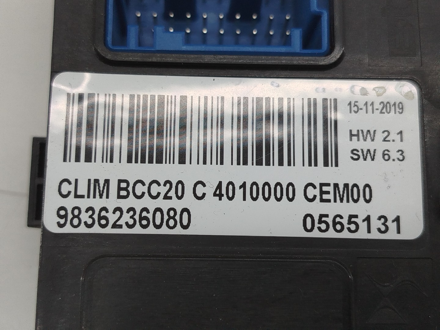 Unidade de control PEUGEOT 2008 II (U_) | 19 -  Imagem-1