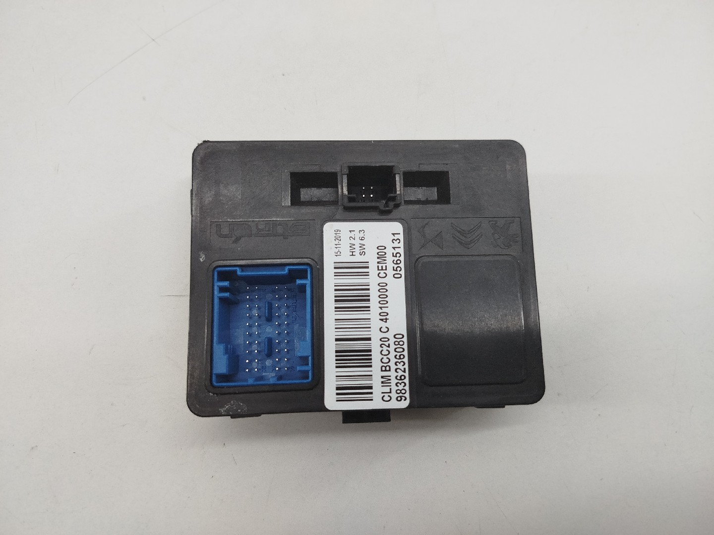 Unidade de control PEUGEOT 2008 II (U_) | 19 -  Imagem-6