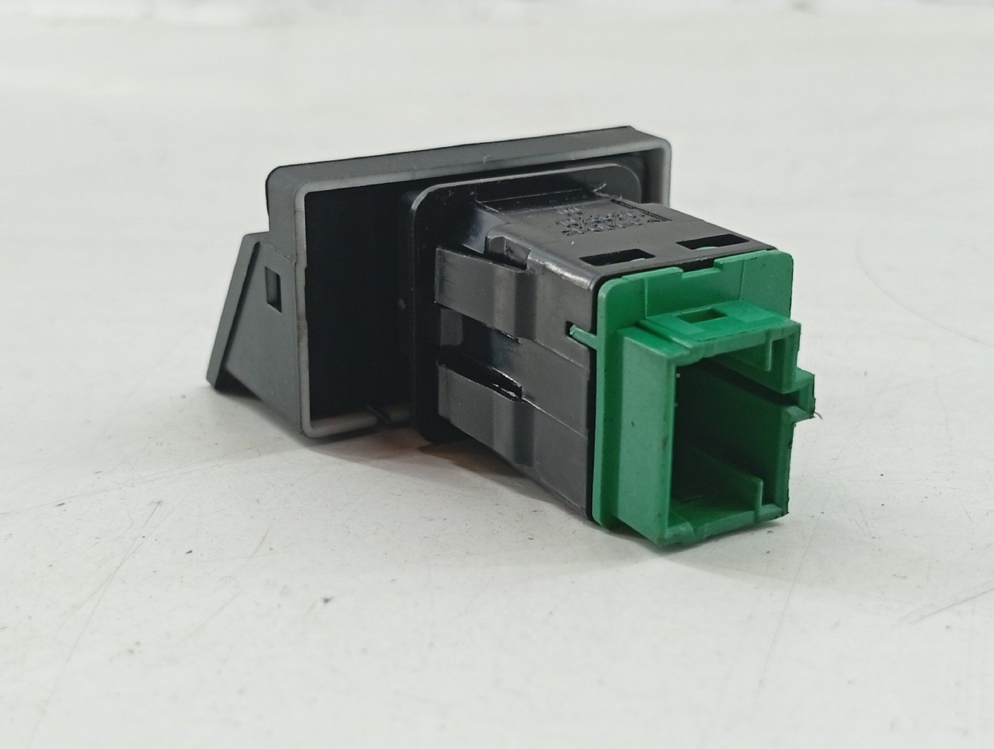 Comutador PEUGEOT 508 II (FB_, FH_, F3_) | 18 -  Imagem-1