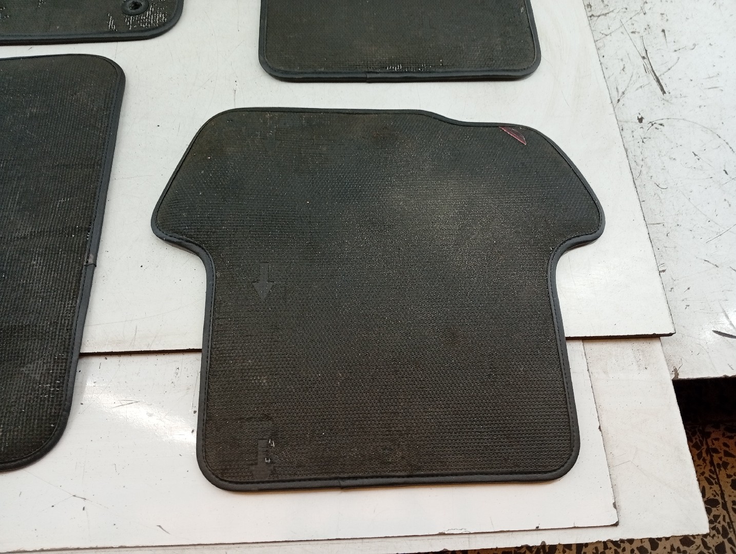 Conjunto de 4 tapetes CITROEN DS5 | 11 - 15 Imagem-9