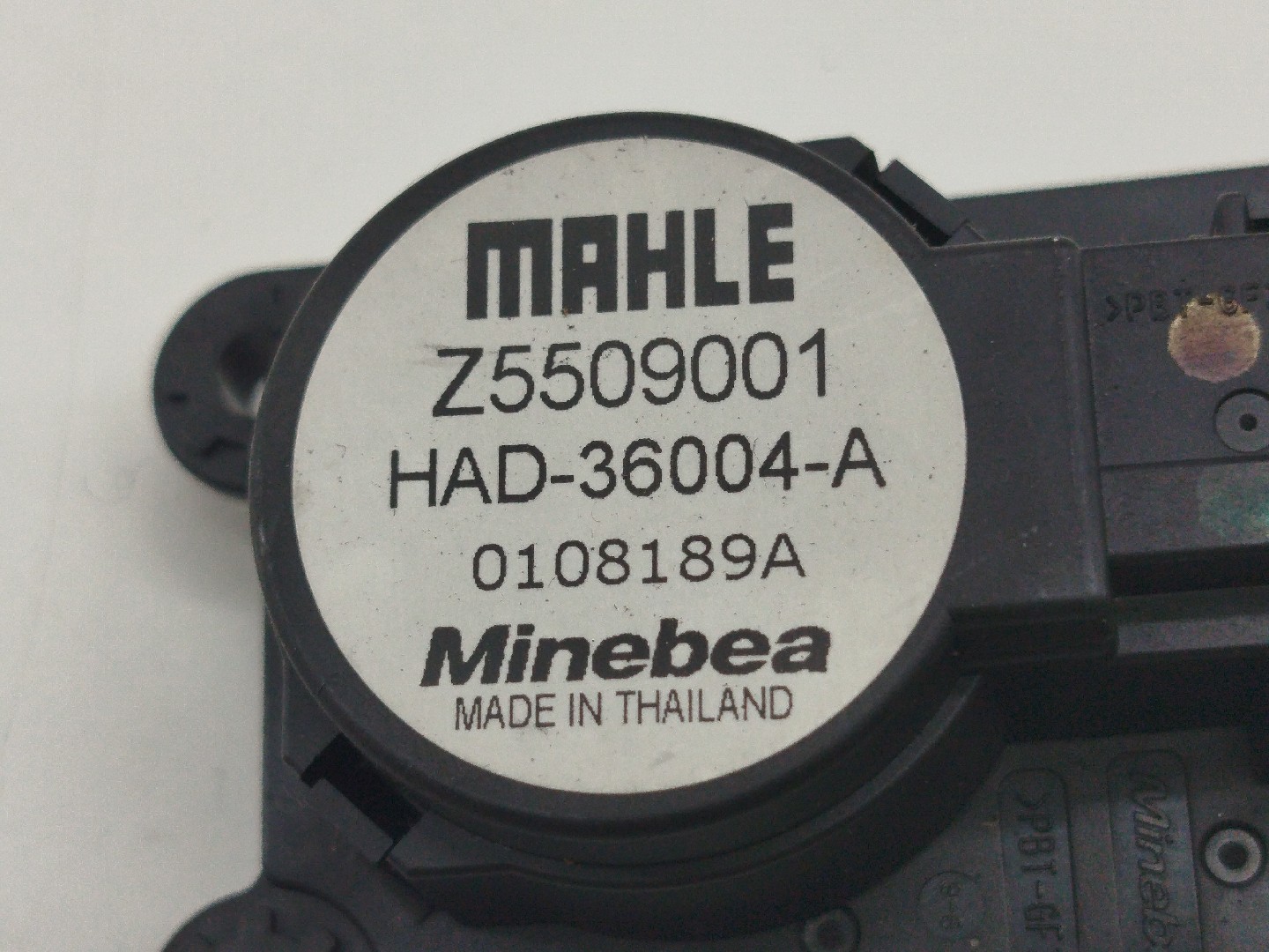 Atuador da Climatizaçao / Sofagem  PEUGEOT 508 II (FB_, FH_, F3_) | 18 -  Imagem-1