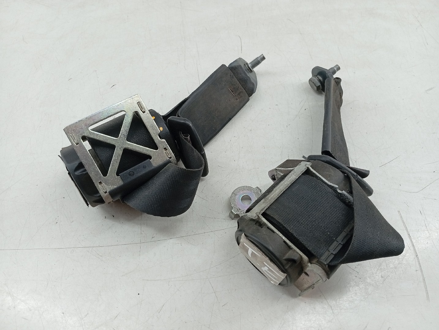Cintos traseiros CITROEN DS5 | 11 - 15