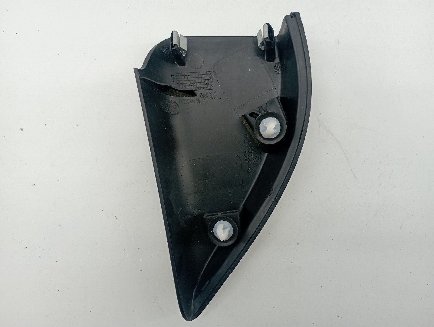 Acabamento de porta PEUGEOT 3008 Veículo multiuso (0U_) | 09 - 17 Imagem-1