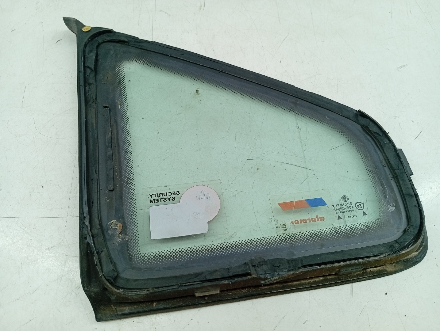Vidro Painel Tras Direito VOLKSWAGEN PASSAT (3B2) | 96 - 01 Imagem-2