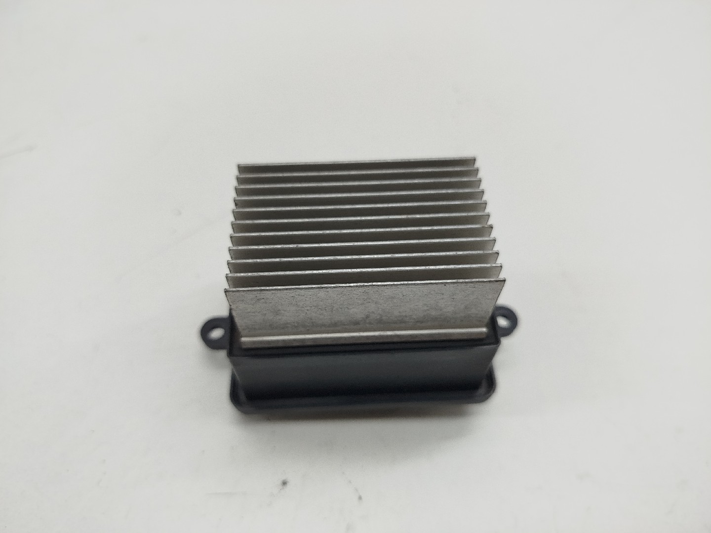 Resistencia de sofagem PEUGEOT 3008 SUV (M_) | 16 -  Imagem-4