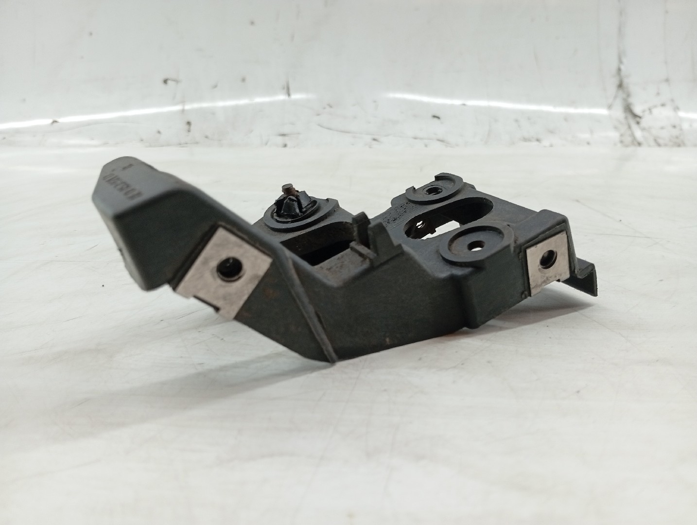 Guia do Para choques AUDI A4 Avant (8E5, B6) | 00 - 05 Imagem-2