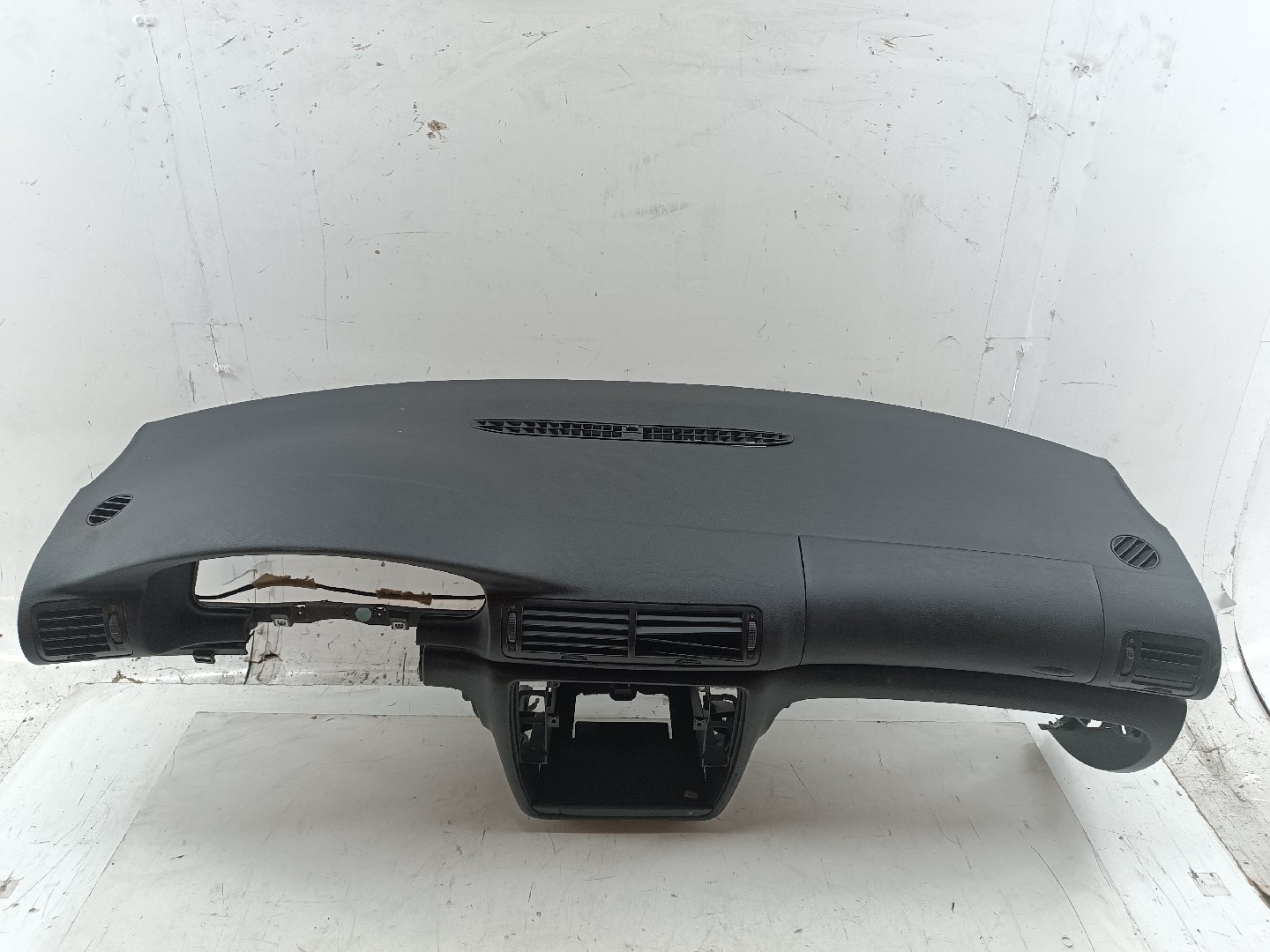 Tablier VOLKSWAGEN PASSAT (3B2) | 96 - 01 Imagem-16